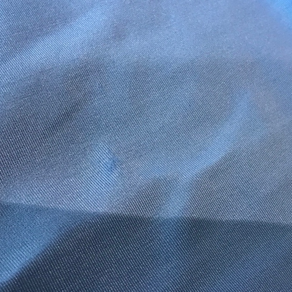 Tea Rash Gaurd - Picture 5 of 7